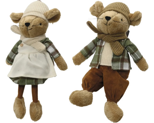 Zwei dekorative Plüschmäuse in Winterkleidung mit Strickmützen, Schals und grün karierter Kleidung aus Stoff.