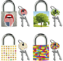 Set aus vier Vorhängeschlössern mit gehärtetem Bügel und Motiven wie USA-Lippen, Bäumen, Emojis und Bausteinen, inklusive passender Schlüssel.