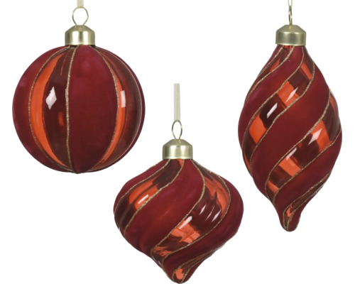 Dreiteiliges Set Weihnachtsbaumschmuck aus Glas mit roten Samtstreifen und Glitzerdetails in verschiedenen Formen.