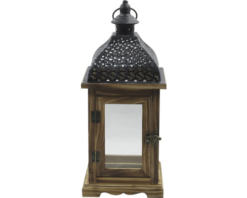 Rustikale Laterne aus Holz mit ornamentiertem Metalldach, Glaseinsätzen und Metallverschluss.
