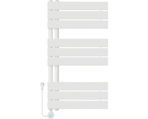 Elektrischer Handtuchheizkörper mit flachen Querlamellen, asymmetrisches Design, inklusive Thermostat und Stecker.