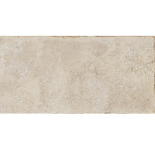 Rechteckige beige Boden- und Wandfliese in Steinoptik mit strukturierter Oberfläche.