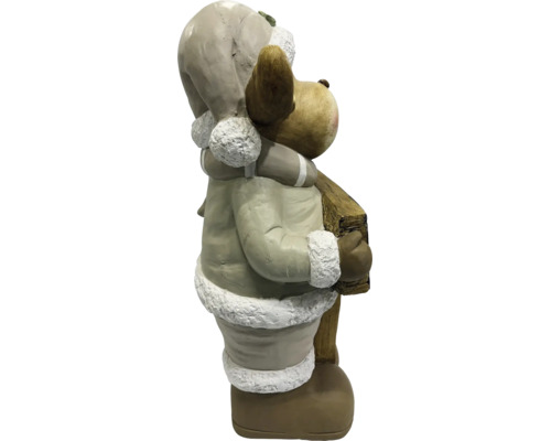 Dekorative Rentier-Figur in winterlicher Kleidung mit Mütze und Mantel, Seitenansicht.