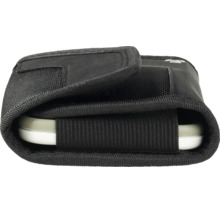 Schwarze Schutztasche aus strapazierfähigem Textil für Messgeräte mit Gürtelschlaufe.
