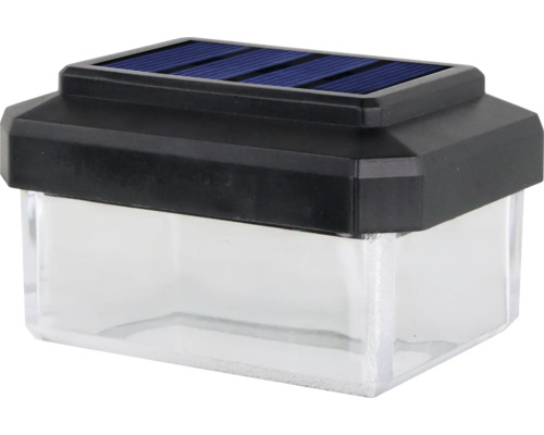 Quadratische Solar-Pfostenleuchte mit integriertem Solarpanel auf dem Gehäusedeckel und transparentem Kunststoffkörper.