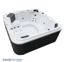 Quadratischer Whirlpool mit Massagedüsen, Kopfstützen und Verkleidung. Sanotechnik Logo.