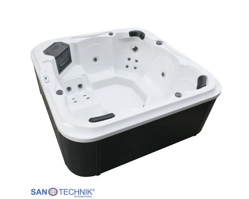 Quadratischer Whirlpool mit Massagedüsen, Kopfstützen und Verkleidung. Sanotechnik Logo.