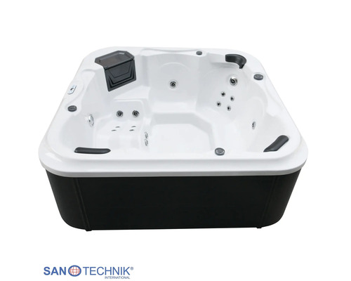 Quadratischer Außenwhirlpool von Sanotechnik mit weißer Innenwanne, schwarzer Verkleidung, Massagedüsen und Kopfstützen.