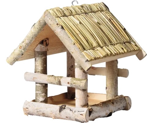 Vogelhaus aus Birkenholz mit Strohdach und Metallhaken zum Aufhängen.