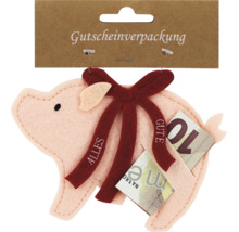 Gutscheinverpackung aus Filz in Form eines Schweins mit einer roten Schleife mit der Aufschrift Alles Gute