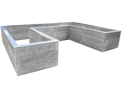 U-förmiges Hochbeet aus grauen Mauersteinen mit Metallabdeckung.