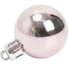 Glänzende rosa Christbaumkugel