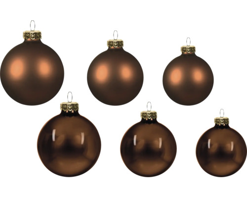 Sechs Weihnachtskugeln in Braun mit matter und glänzender Oberfläche.