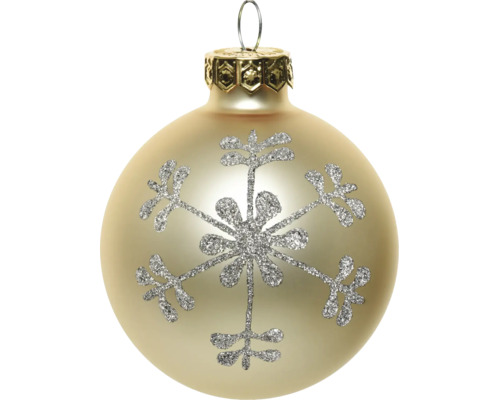 Champagnerfarbene Weihnachtskugel aus Glas mit Satin-Oberfläche und silbernem Glitzer-Schneeflocken-Motiv, inklusive Aufhängeöse.