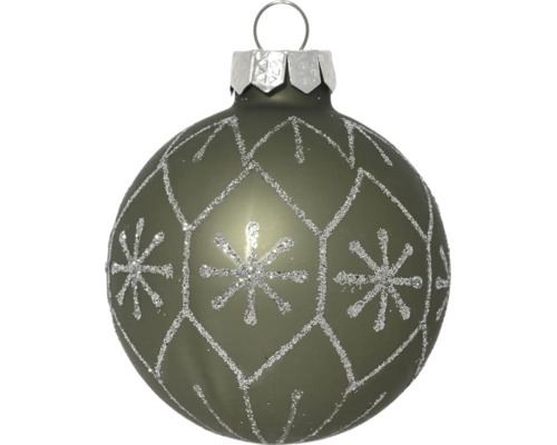 Grüne Christbaumkugel aus Glas mit silbernem Glitzermuster aus Schneeflocken und Rauten.