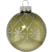Grüne Weihnachtskugel aus Glas mit silbernem Glitzermuster aus Schneeflocken und Rauten.