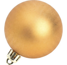 Goldfarbene Christbaumkugel mit matter Oberfläche und einer Metallöse zum Aufhängen.
