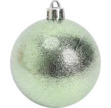Runde, strukturierte Weihnachtskugel in Mintgrün mit silberner Aufhängung.
