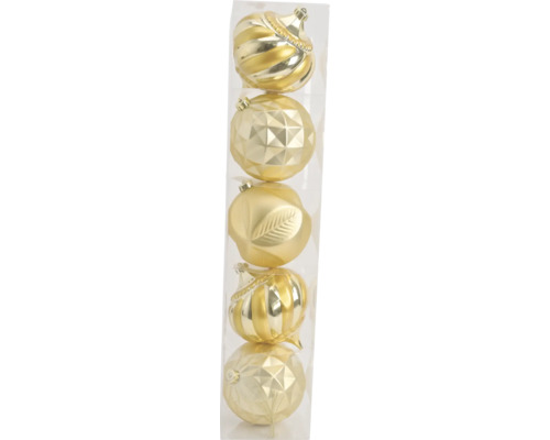 Set aus fünf goldfarbenen Weihnachtskugeln mit verschiedenen Oberflächenstrukturen wie gerippt, facettiert und mit Blattmotiv, in transparenter Box.