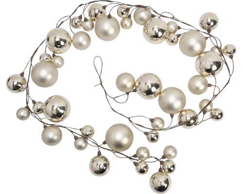 Weihnachts-Perlenkette mit cremefarbenen und silbernen Kugeln in Matt und Glanz auf braunem Draht.