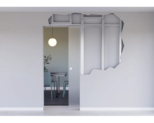 Einbau eines Schiebetürsystems in eine Trockenbauwand mit sichtbarem Metallständerwerk und einer satinierten Glasschiebetür.