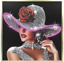 Gerahmtes Wandbild einer glamourösen Frau mit funkelndem Hut, roter Rose und pinkfarbenem Neonrand.