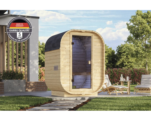 Karibu Fasssauna aus Holz für den Garten mit fünf Jahren Garantie auf die Konstruktion und Herkunft aus Deutschland.