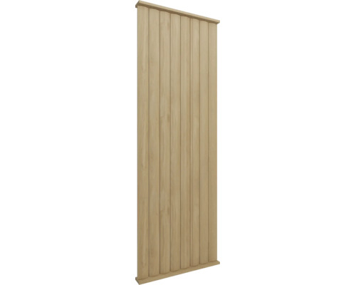 Wandpaneel aus Holz mit vertikalen, gewellten Lamellen in Eichenoptik inklusive oberer und unterer Abschlussleiste.
