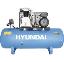 Hyundai Druckluftkompressor mit blauem horizontalem Kessel, Motor und Pumpeneinheit.