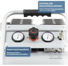 Bedienfeld eines Kompressors mit zwei Manometern, einem Druckregler sowie Hinweisen zur stufenlosen Druckregulierung und Tankdruckanzeige.
