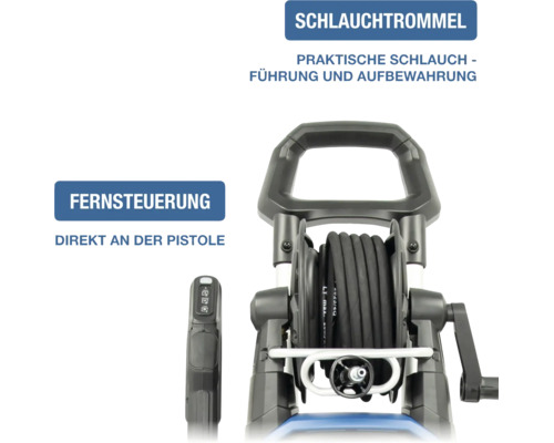 Hochdruckreiniger mit Schlauchtrommel zur Schlauchführung und Aufbewahrung sowie Fernsteuerung direkt an der Pistole.