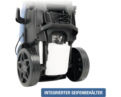 Rückansicht eines Hochdruckreinigers mit integriertem Seifenbehälter zwischen den Rädern.