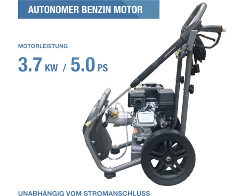 Benzin-Hochdruckreiniger mit 3,7 Kilowatt Motorleistung, autonomem Benzinmotor, Spritzpistole und großen Rädern.