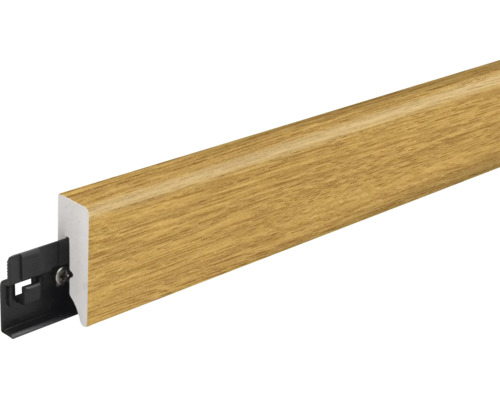 Sockelleiste mit Holzoptik und integriertem Befestigungssystem