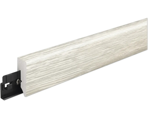 Fußleiste mit Holzoptik und integriertem Befestigungsclip aus Kunststoff