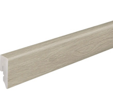 Fußleiste in Holzoptik mit moderner Profilierung für einen sauberen Wandabschluss