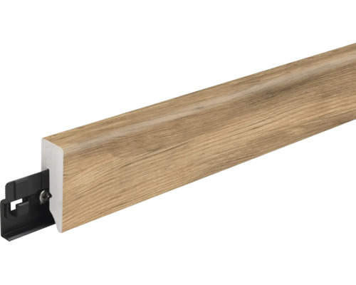 Sockelleiste mit Holzoptik und integriertem Befestigungsclip
