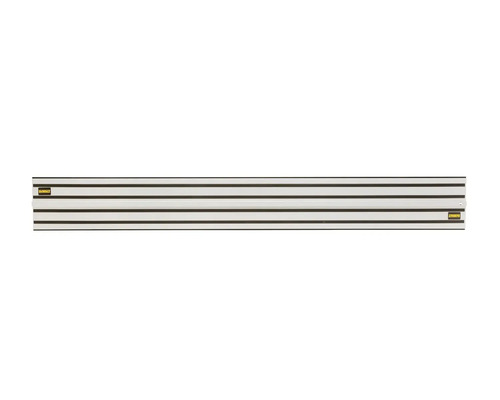 DeWalt Führungsschiene aus Aluminium mit schwarzen Gleitstreifen für Präzisionsschnitte mit Kreissägen.