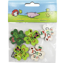 Set mit fünf Holzstreuteilen in Kleeblattform mit Glückssymbolen und Aufschrift Viel Glück in verschiedenen Farben und Ausführungen.