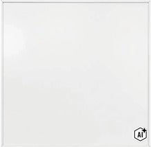 Quadratische Magnettafel mit Rahmen zur Wandmontage für Notizen (Image AI modified or generated)