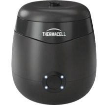 Thermacell Mückenschutzgerät in kompakter Form mit Thermacell Logo und LED Anzeige an der Vorderseite für den Außeneinsatz.