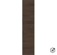 Hoher Badezimmerschrank mit zwei Türen in Holzoptik und vertikalen Griffen. (Image AI modified or generated)