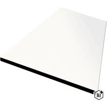 Eine rechteckige melaminharzbeschichtete Spanplatte fuer Moebelbau oder Regale. (Image AI modified or generated)