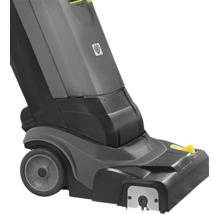 Kärcher Bodenreinigungsmaschine BR 30 4 C für die professionelle Bodenreinigung auf harten Oberflächen.