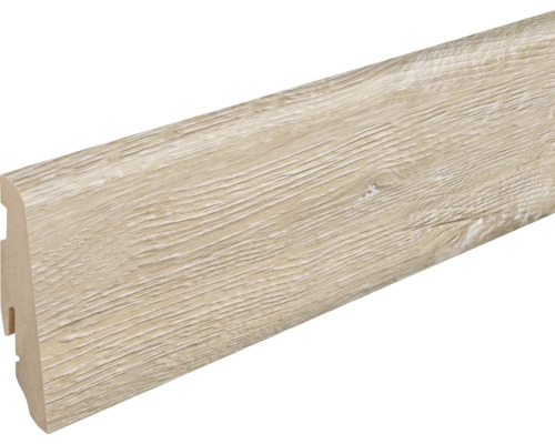 Fußleiste mit Holzmaserung aus Kunststoff für den Innenbereich