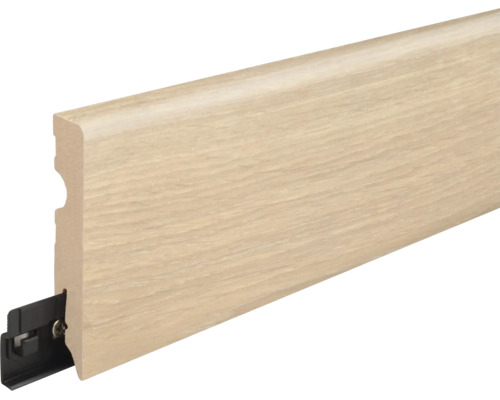 Sockelleiste mit Holzoptik Oberfläche und integriertem Befestigungsclip
