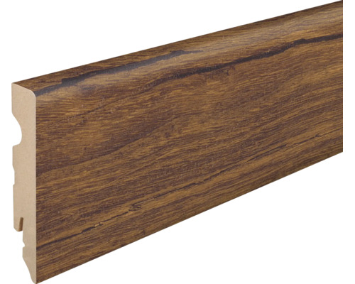 Sockelleiste mit Holzoptik Oberfläche zur Wandgestaltung