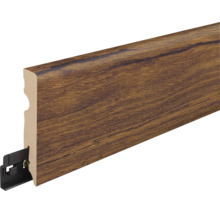 Fußleiste aus Holzwerkstoff mit Eiche Dekor Optik und integriertem Montageclip