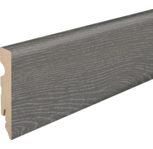 Fußleiste aus MDF mit Holzoptik in Eiche Struktur für einen modernen Bodenabschluss.