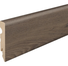 Fußleiste aus mitteldichter Holzfaserplatte mit Holzoptik Oberfläche